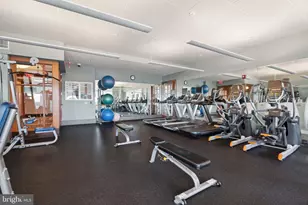 400 S Broad St, Philadelphia, PA 19146 - Photo 40