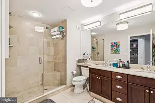 400 S Broad St, Philadelphia, PA 19146 - Photo 28