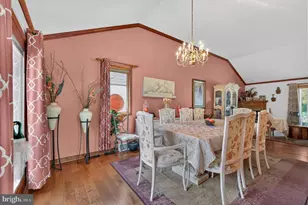 1127 Hower Ln, Philadelphia, PA 19115 - Photo 14