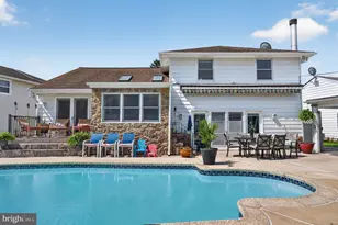 1127 Hower Ln, Philadelphia, PA 19115 - Photo 22