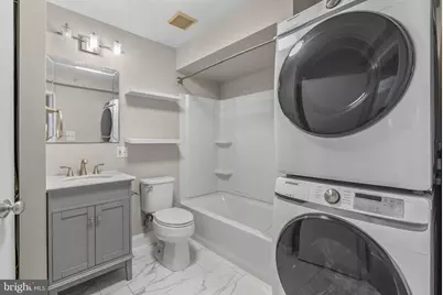 303 S 11th Street #15, Philadelphia, PA 19107 - Photo 8