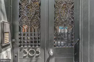 303 S 11th St, Philadelphia, PA 19107 - Photo 14
