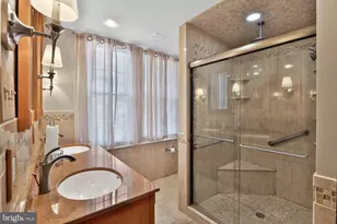 9314 Ditman St, Philadelphia, PA 19114 - Photo 20