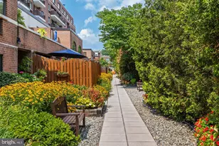 200 Lombard St, Philadelphia, PA 19147 - Photo 4