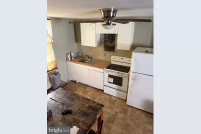 1325 S Hollywood Street, Philadelphia, PA 19146 - Photo 12