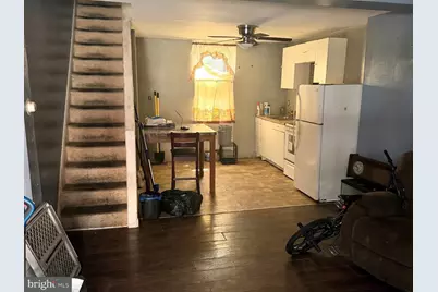 1325 S Hollywood Street, Philadelphia, PA 19146 - Photo 2