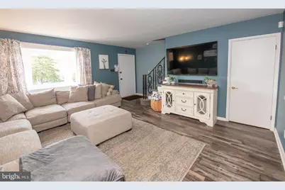 4210 Chalfont Place, Philadelphia, PA 19154 - Photo 6