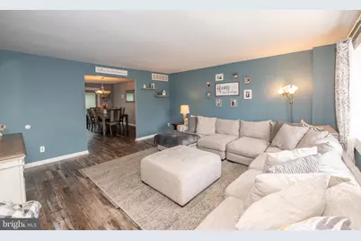 4210 Chalfont Place, Philadelphia, PA 19154 - Photo 4