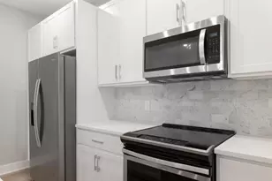 52 W Washington Ln, Philadelphia, PA 19144 - Photo 10