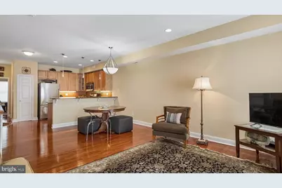 718 S 19th Street, Philadelphia, PA 19146 - Photo 4