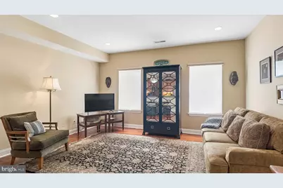 718 S 19th Street, Philadelphia, PA 19146 - Photo 12