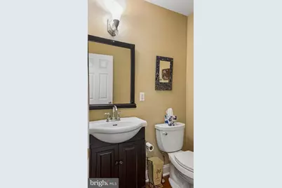 718 S 19th Street, Philadelphia, PA 19146 - Photo 6