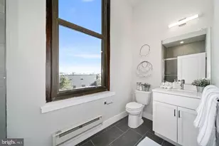 1300 S 19th St, Philadelphia, PA 19146 - Photo 14