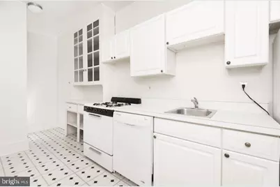 235 S 15th Street #606, Philadelphia, PA 19102 - Photo 4