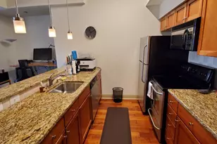 1 Academy Cir, Philadelphia, PA 19146 - Photo 10