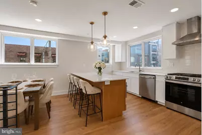 1338 S Woodstock Street, Philadelphia, PA 19146 - Photo 6
