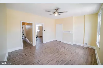 2427 E Allegheny Avenue #2, Philadelphia, PA 19134 - Photo 2
