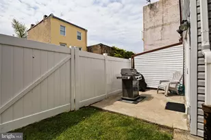 1130 Crease St, Philadelphia, PA 19125 - Photo 14