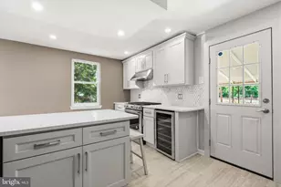 6000 Newtown Ave, Philadelphia, PA 19111 - Photo 12