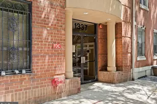 1335 Pine St, Philadelphia, PA 19107 - Photo 30