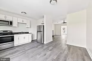 2026 Bonaffon St, Philadelphia, PA 19142 - Photo 14