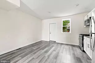 2632 S Lloyd St, Philadelphia, PA 19153 - Photo 12