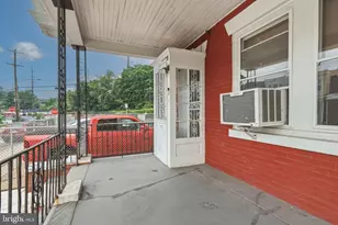 1653 W Mentor St, Philadelphia, PA 19141 - Photo 4