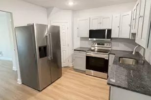 1726 S 53rd St, Philadelphia, PA 19143 - Photo 8