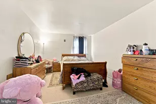 498 Avon St, Philadelphia, PA 19116 - Photo 10