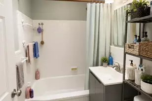 214 Devereaux Ave, Philadelphia, PA 19111 - Photo 6