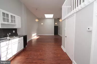 1527 South Street #UNIT 2R, Philadelphia, PA 19146 - Photo 6