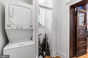 348 Green Ln, Philadelphia, PA 19128 - Photo 32