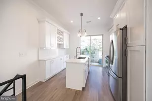 2137 Cross St, Philadelphia, PA 19146 - Photo 10