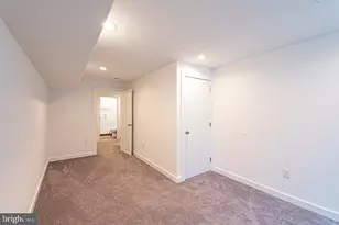2137 Cross St, Philadelphia, PA 19146 - Photo 4