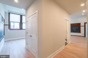 1300 S 19th St, Philadelphia, PA 19146 - Photo 8