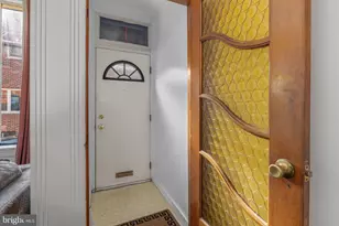 1922 S Juniper St, Philadelphia, PA 19148 - Photo 2
