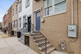 2129 Tasker St, Philadelphia, PA 19145 - Photo 2