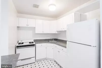1218 Walnut Street #304, Philadelphia, PA 19107 - Photo 2