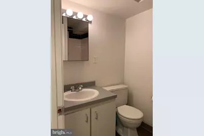 1211 Locust Street #3F, Philadelphia, PA 19107 - Photo 4