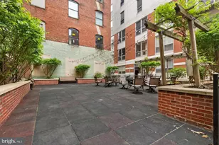 113 N Bread St, Philadelphia, PA 19106 - Photo 26