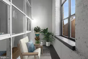1329 Lombard St, Philadelphia, PA 19147 - Photo 4