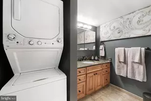 1420 Locust St, Philadelphia, PA 19102 - Photo 18