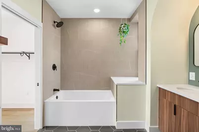 4503 N 19th Street #2, Philadelphia, PA 19140 - Photo 34