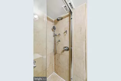 2135 Walnut Street #801, Philadelphia, PA 19103 - Photo 16