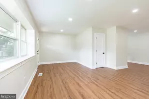 1721 Griffith St, Philadelphia, PA 19111 - Photo 8