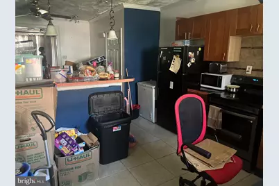 1633 W Wyoming Avenue, Philadelphia, PA 19140 - Photo 10