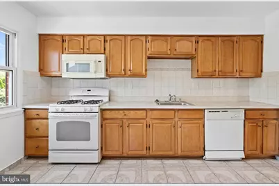 826 Hendrix Street, Philadelphia, PA 19116 - Photo 8