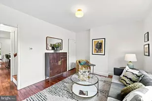 24 Westview St, Philadelphia, PA 19119 - Photo 8