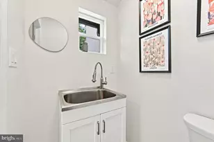 24 Westview St, Philadelphia, PA 19119 - Photo 14