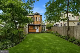 24 Westview St, Philadelphia, PA 19119 - Photo 24